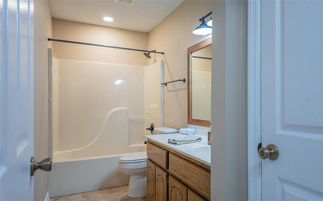 727 NE 130TH TERRACE, Silver Springs, FL 34488