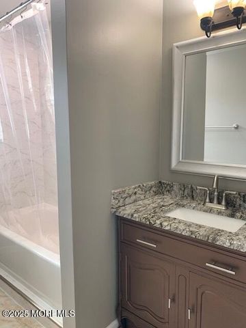 1560 Whittier Avenue, Toms River, NJ 08753