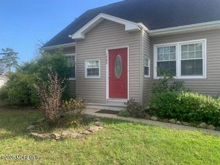 1560 Whittier Avenue, Toms River, NJ 08753