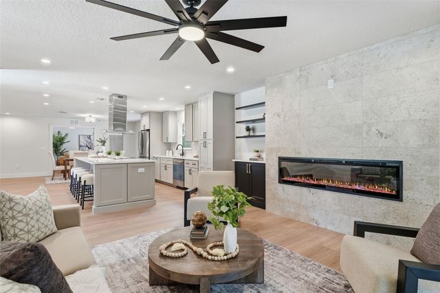 241 OVERLOOK DRIVE, Chuluota, FL 32766