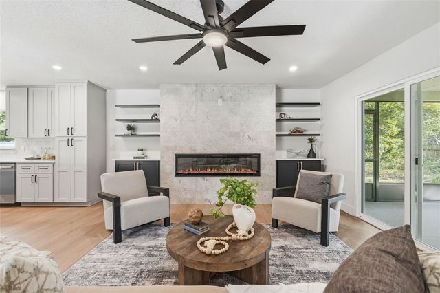 241 OVERLOOK DRIVE, Chuluota, FL 32766