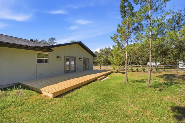 241 OVERLOOK DRIVE, Chuluota, FL 32766