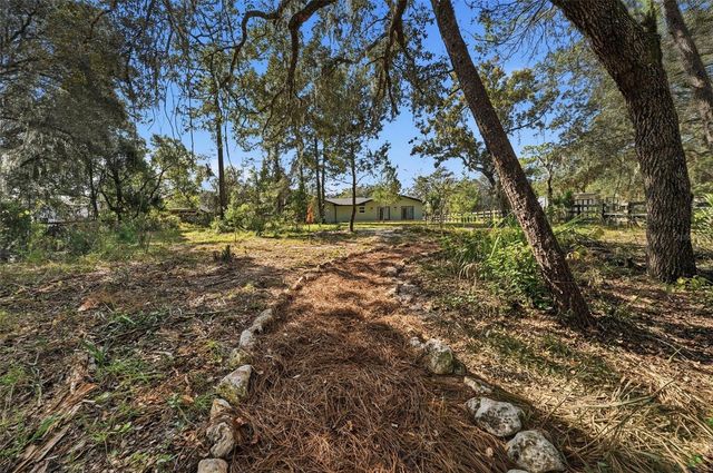 241 OVERLOOK DRIVE, Chuluota, FL 32766