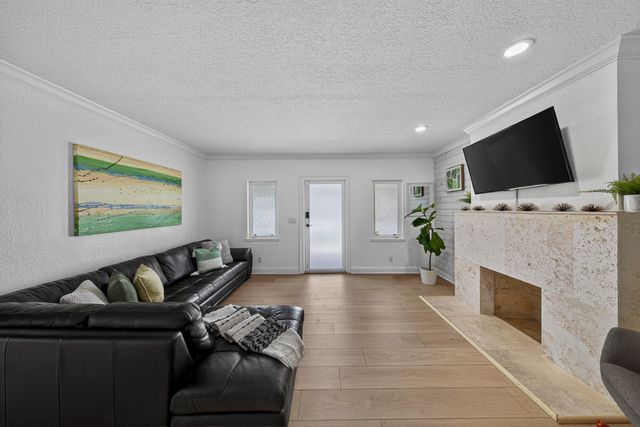 510 NE 8th Avenue, Fort Lauderdale, FL 33301