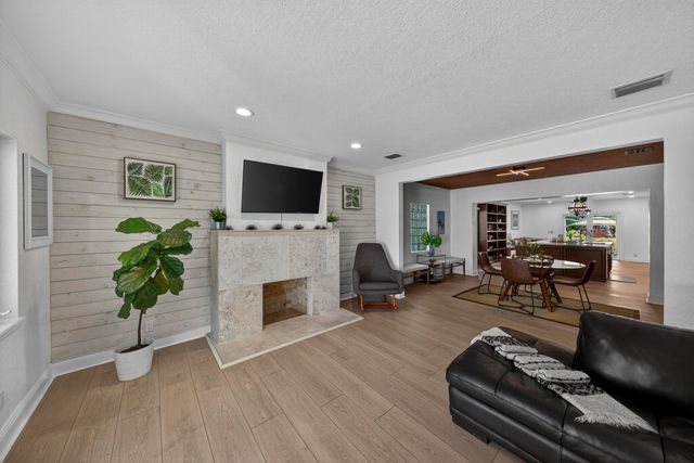 510 NE 8th Avenue, Fort Lauderdale, FL 33301