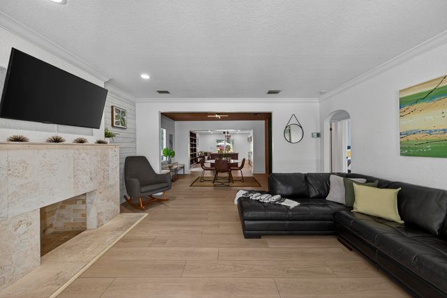 510 NE 8th Avenue, Fort Lauderdale, FL 33301