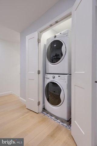 33 DEER FORD DR, Lancaster, PA 17601