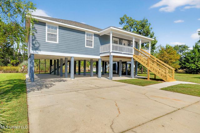 5012 Georgia Street, Bay Saint Louis, MS 39520
