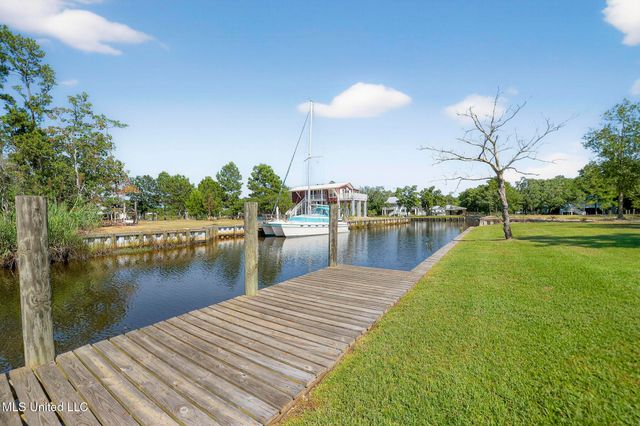 5012 Georgia Street, Bay Saint Louis, MS 39520