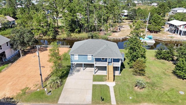 5012 Georgia Street, Bay Saint Louis, MS 39520