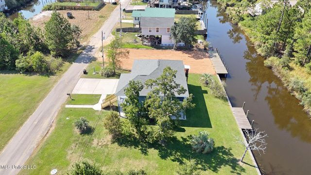 5012 Georgia Street, Bay Saint Louis, MS 39520