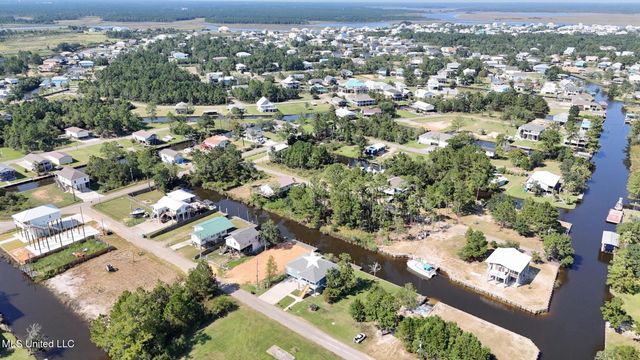 5012 Georgia Street, Bay Saint Louis, MS 39520