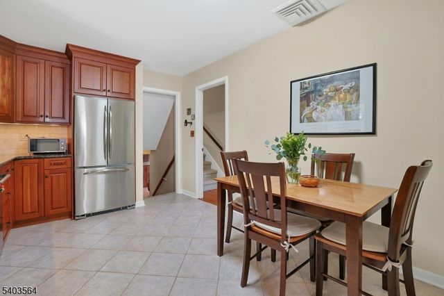 657 Jones Rd, River Vale Twp., NJ 07675