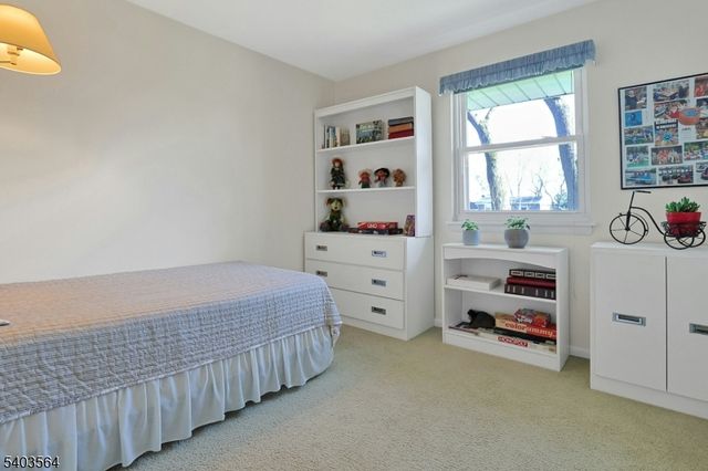 657 Jones Rd, River Vale Twp., NJ 07675