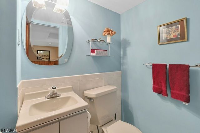 657 Jones Rd, River Vale Twp., NJ 07675