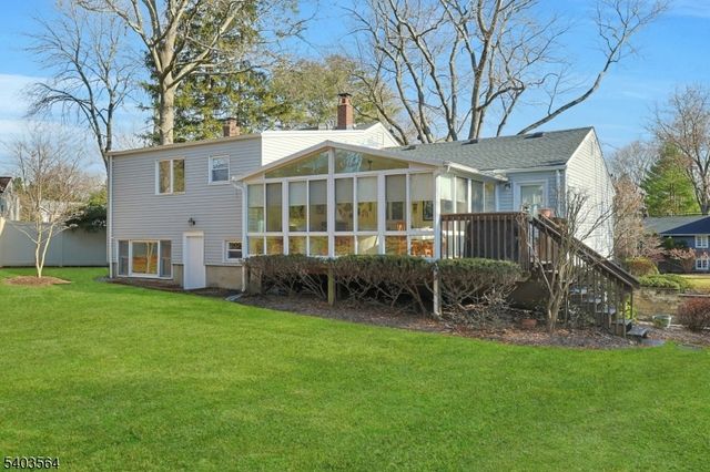 657 Jones Rd, River Vale Twp., NJ 07675