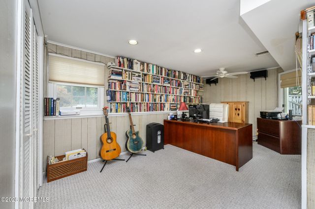24 Claire Circle, Howell, NJ 07731