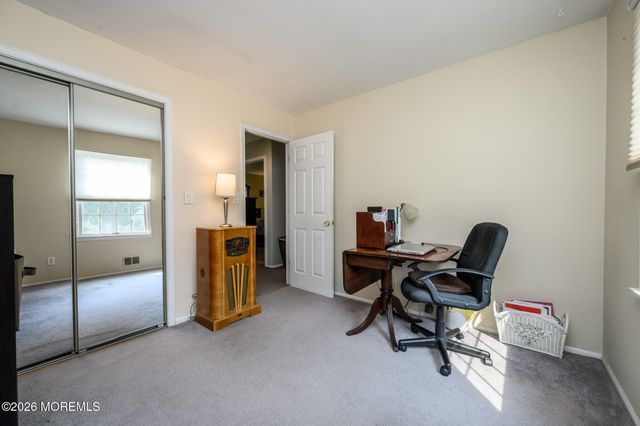 24 Claire Circle, Howell, NJ 07731