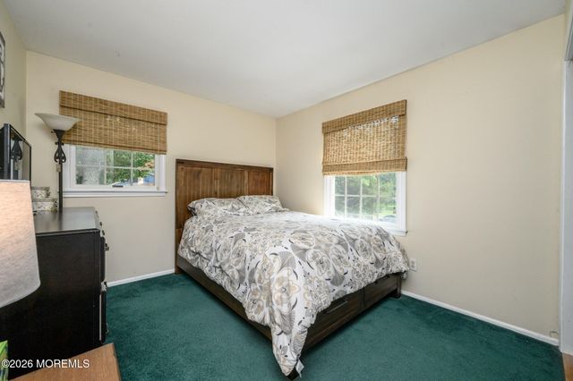 24 Claire Circle, Howell, NJ 07731