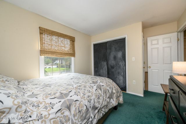 24 Claire Circle, Howell, NJ 07731