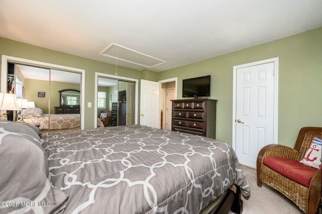 24 Claire Circle, Howell, NJ 07731