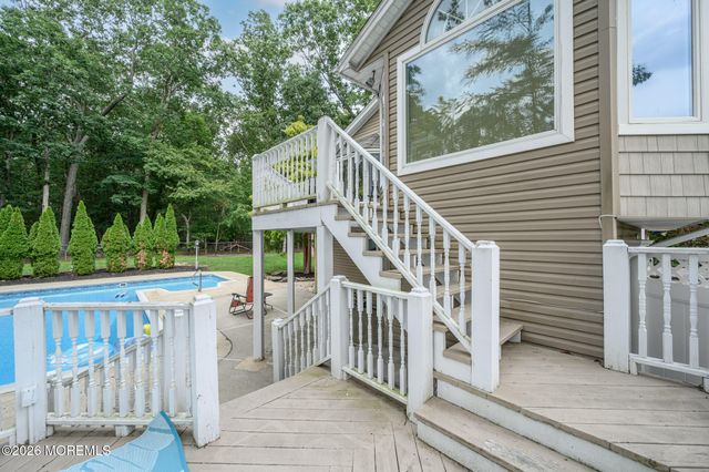24 Claire Circle, Howell, NJ 07731