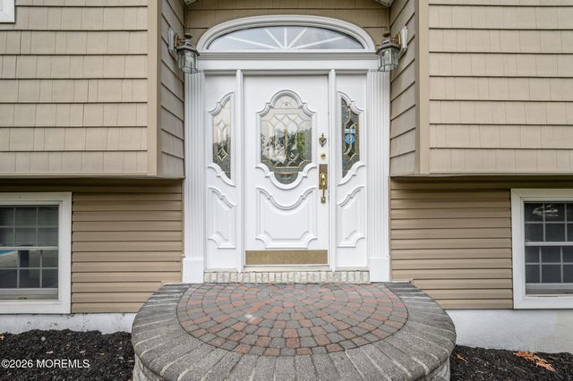 24 Claire Circle, Howell, NJ 07731