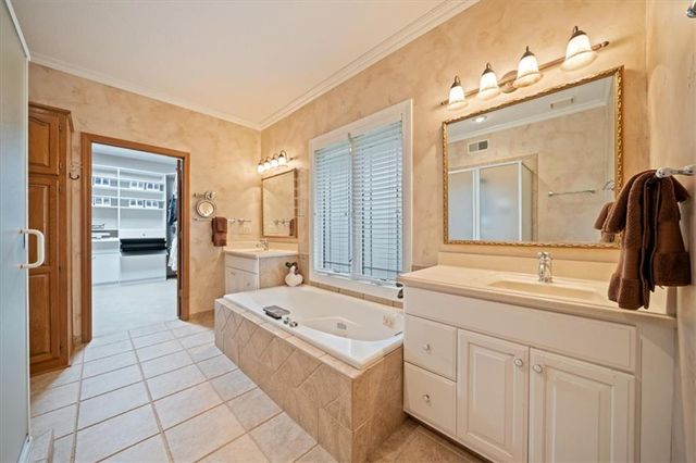 14410 NW 73rd Street, Kansas City, MO 64152