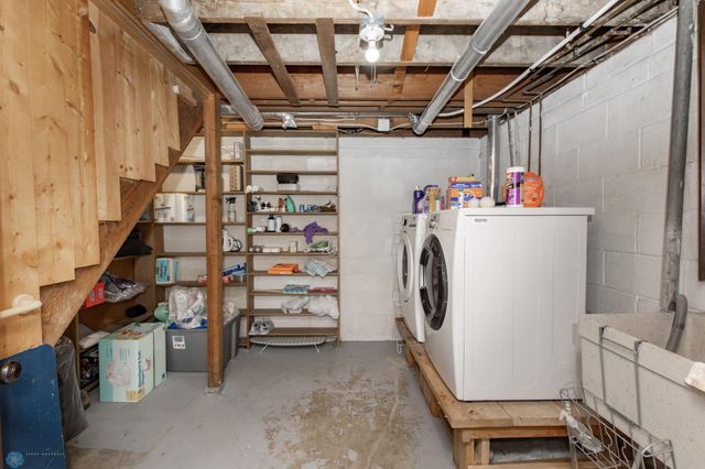 1015 14th Street S, Moorhead, MN 56560