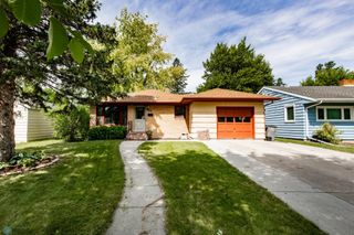 1015 14th Street S, Moorhead, MN 56560