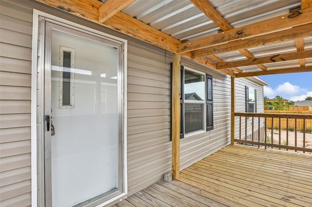 1466 Road 5734, Cleveland, TX 77327