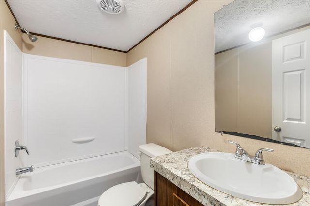 1466 Road 5734, Cleveland, TX 77327