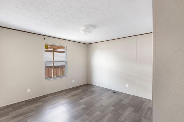 1466 Road 5734, Cleveland, TX 77327