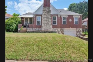 9114 Lucia Drive, St Louis, MO 63123
