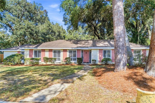 302 Wymberly Road, St Simons Island, GA 31522