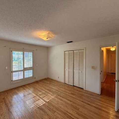 302 Wymberly Road, St Simons Island, GA 31522