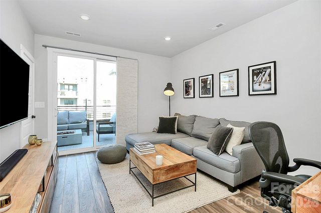 623 W Tremont Avenue, Charlotte, NC 28203