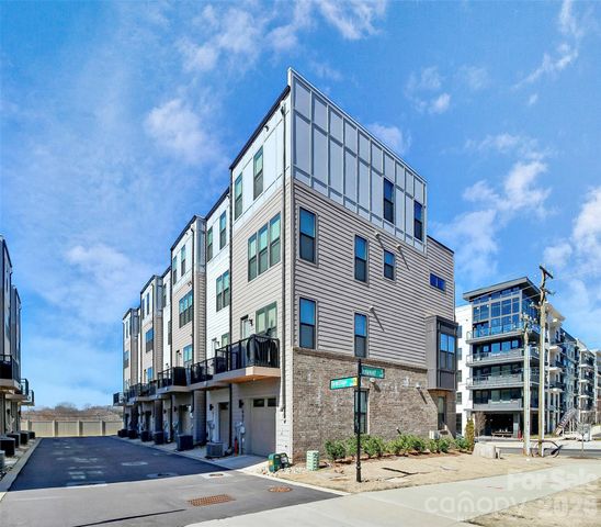 623 W Tremont Avenue, Charlotte, NC 28203