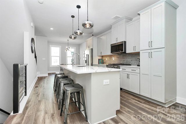 623 W Tremont Avenue, Charlotte, NC 28203