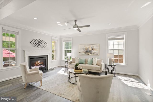 42669 EMPEROR DR, Brambleton, VA 20148