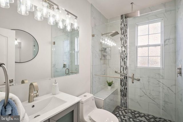 42669 EMPEROR DR, Brambleton, VA 20148