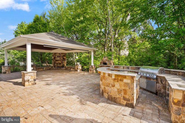 42669 EMPEROR DR, Brambleton, VA 20148