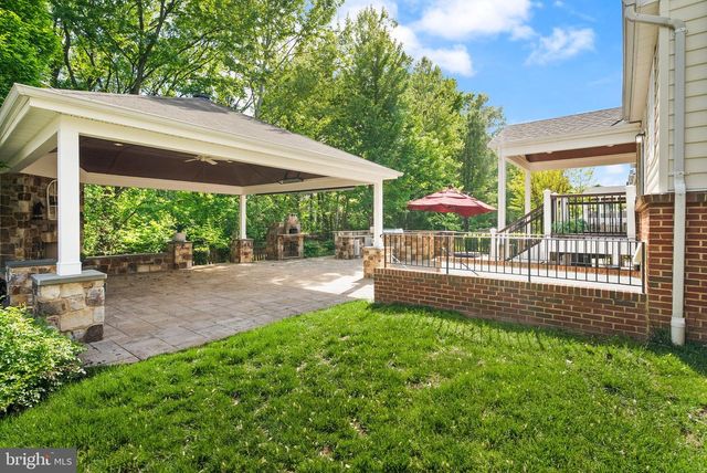 42669 EMPEROR DR, Brambleton, VA 20148