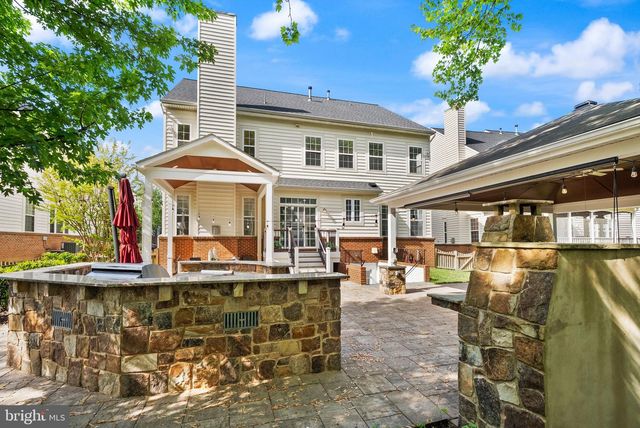 42669 EMPEROR DR, Brambleton, VA 20148