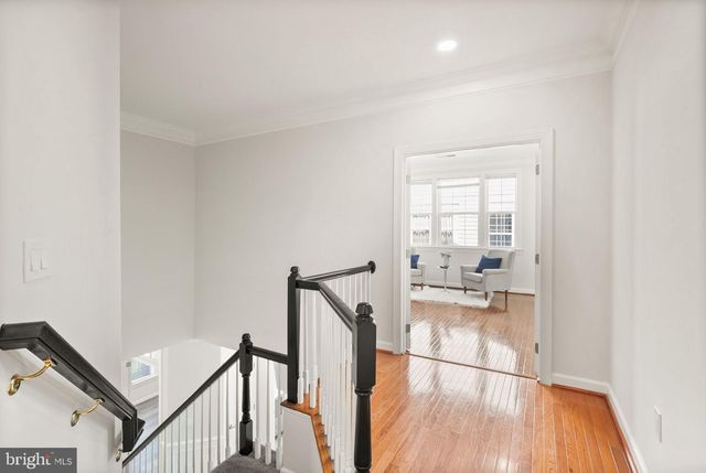 42669 EMPEROR DR, Brambleton, VA 20148