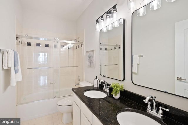 42669 EMPEROR DR, Brambleton, VA 20148
