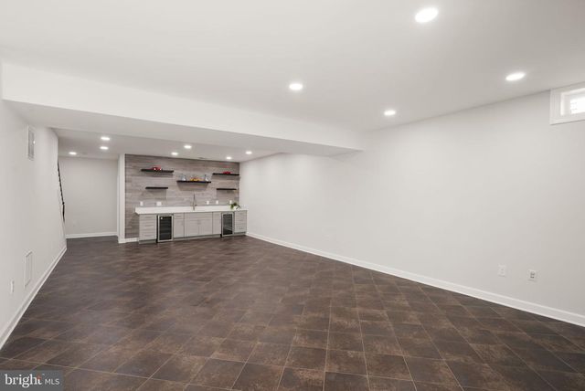 42669 EMPEROR DR, Brambleton, VA 20148