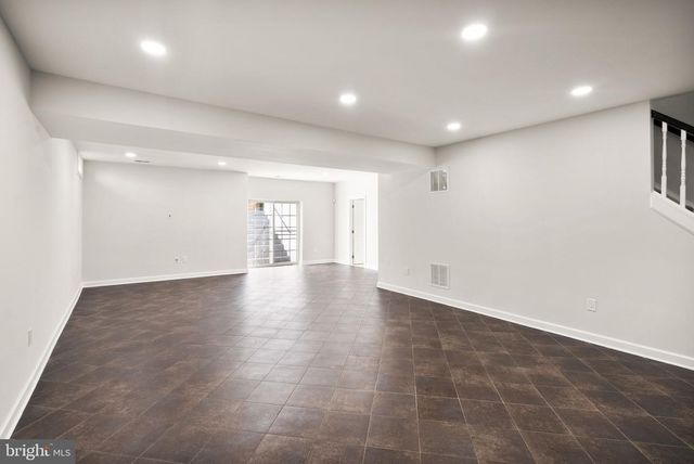 42669 EMPEROR DR, Brambleton, VA 20148