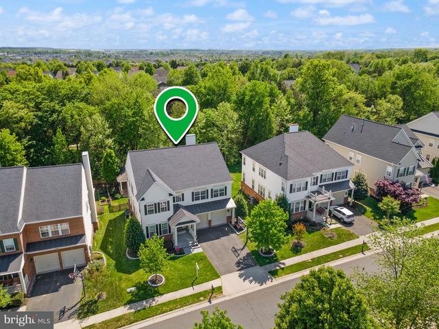 42669 EMPEROR DR, Brambleton, VA 20148