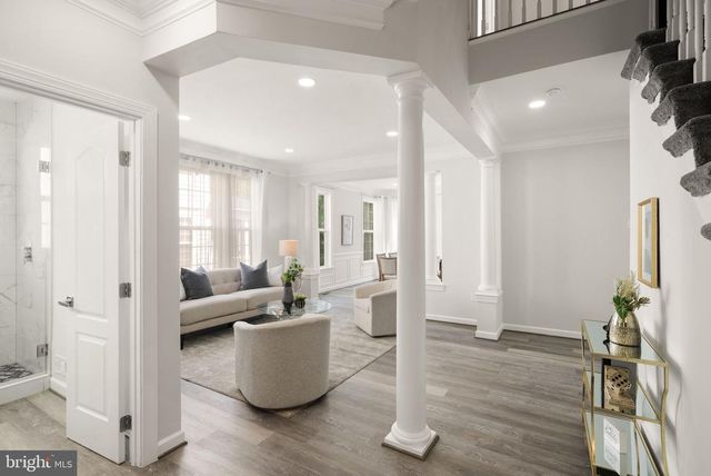 42669 EMPEROR DR, Brambleton, VA 20148
